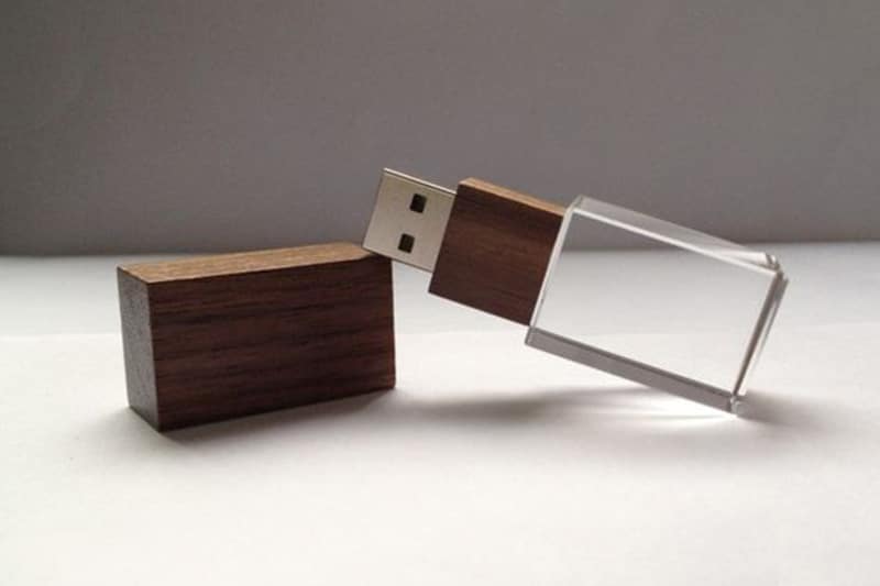 Crystal Glass With Wooden Lid USB Drive (NEW Pre-Order)